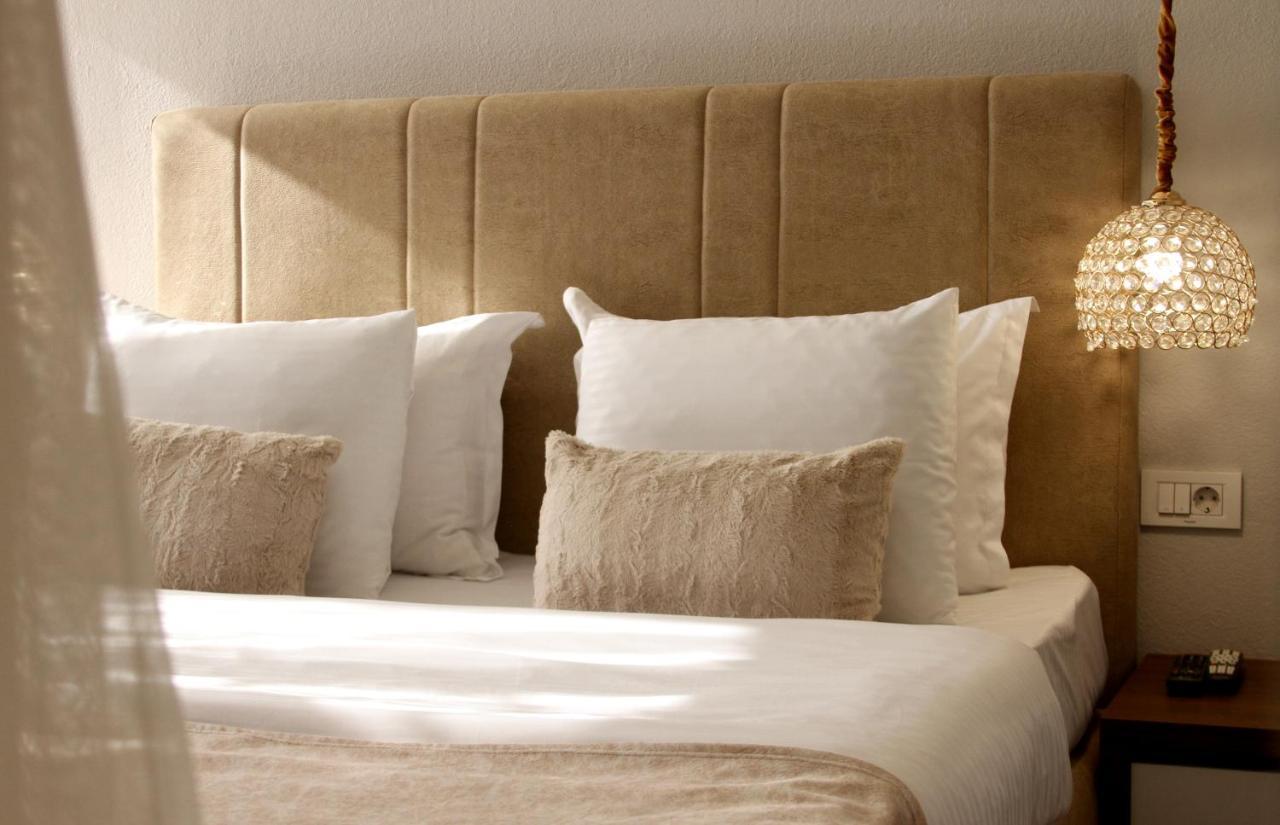 Hotel Driada Gjakova 외부 사진