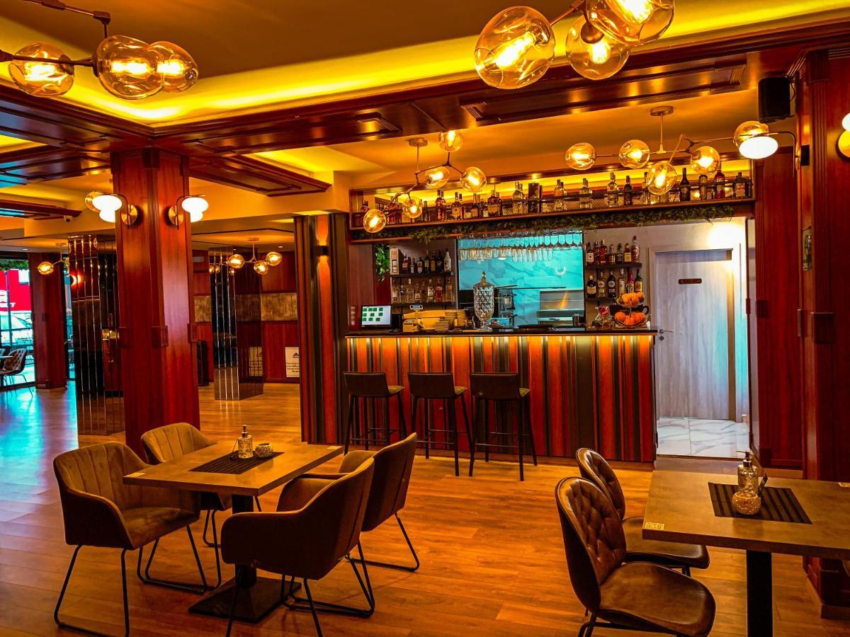 Hotel Driada Gjakova 외부 사진
