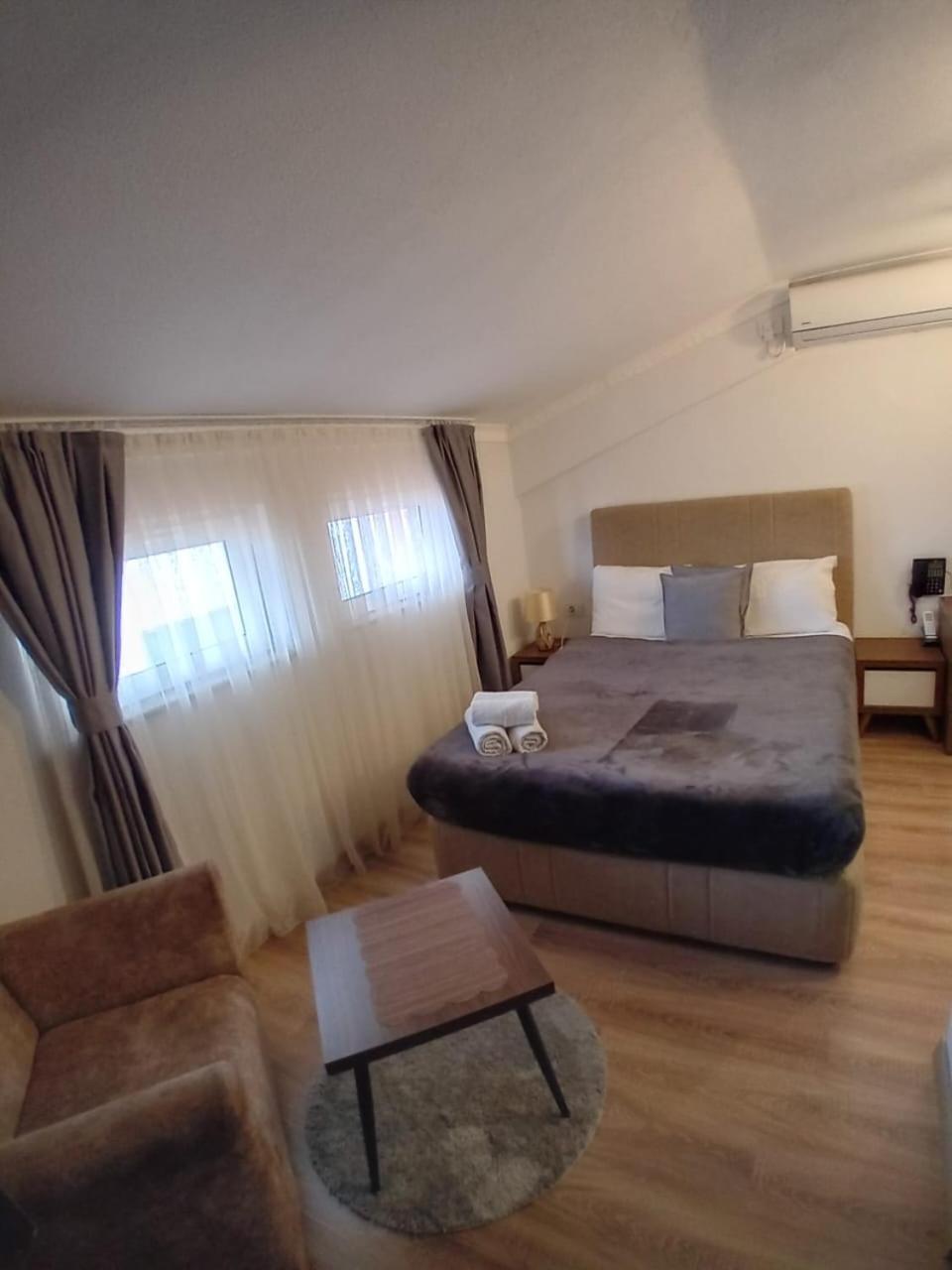 Hotel Driada Gjakova 외부 사진